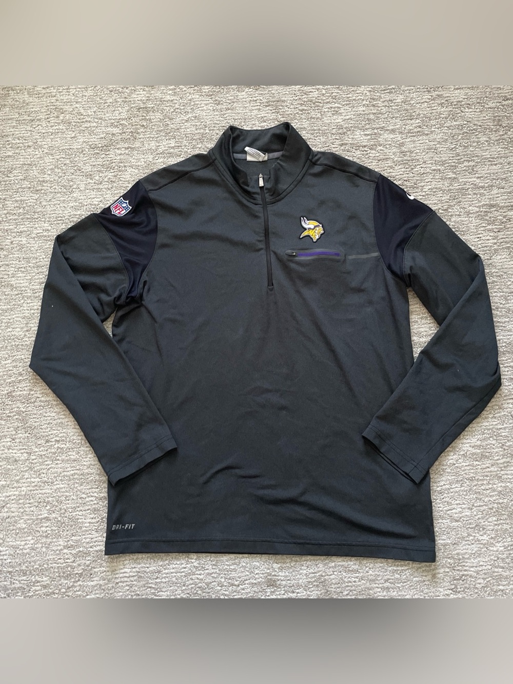 Minnesota Vikings Nike 1/4 Zip Pullover Mens Large Gray NFL On Field Dri-FIT